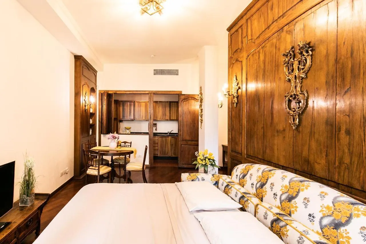 Klimt - Jacuzzi 5 Star - Luxury Design Apartment Milan